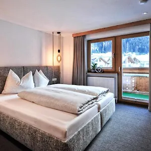  Appartement Mountain - Living By Salner